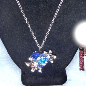 F-013 Blue Topaz with Snowflakes over the Topaz